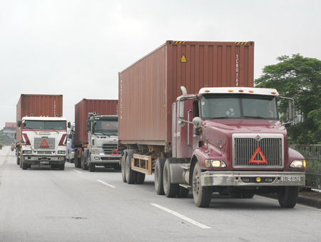 Vận tải Container - Công ty TNHH Kinh Doanh Vận Tải Anh Minh